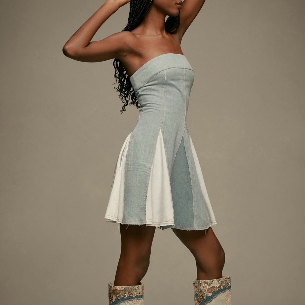 SOLD OUT Pilcro Strapless Seamed Denim Mini Dress
